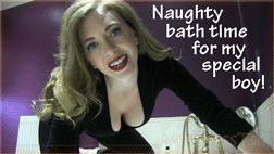 MILF Bath Time Jerk Off
